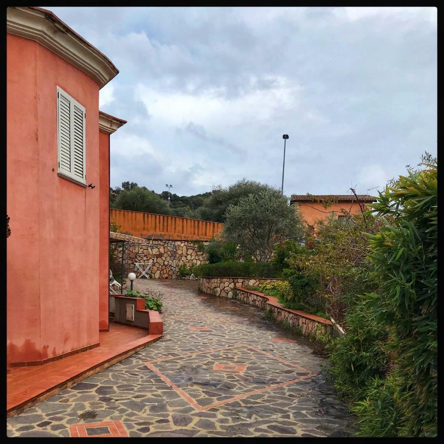 L'Estate Al Mare - Casa Vacanza Porto Frailis Hotel Àrbatax Exterior foto